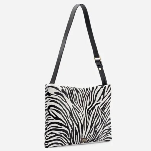 NWT Frances Valentine Pooch Shoulder Bag Zebra Black & White - GORGEOUS & CHIC - Picture 3 of 9